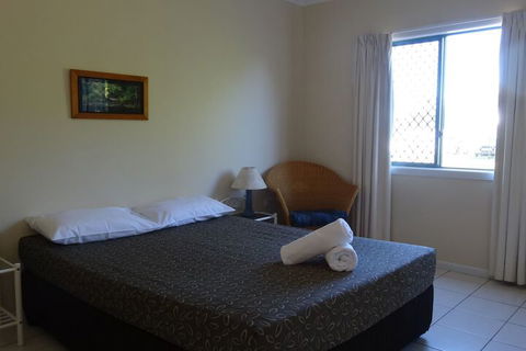 Lucinda Fishing Lodge - Mackay Tourism 4