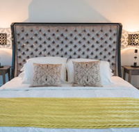 By Concierge - 'Daphne' DESIGNER Abode - Mackay Tourism