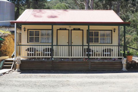 Wild Cherry Bed & Breakfast - Mackay Tourism 6