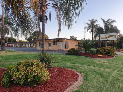 Temora Motel - Mackay Tourism 4
