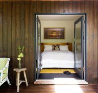 Botanica Editions - Mackay Tourism