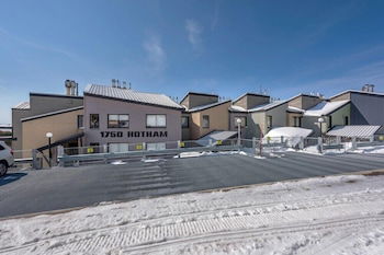 Hotham 1750 4 - Mackay Tourism 4