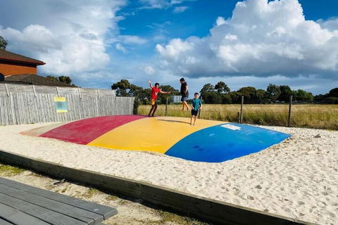 Geelong Surfcoast Hwy Holiday Park - Mackay Tourism 6