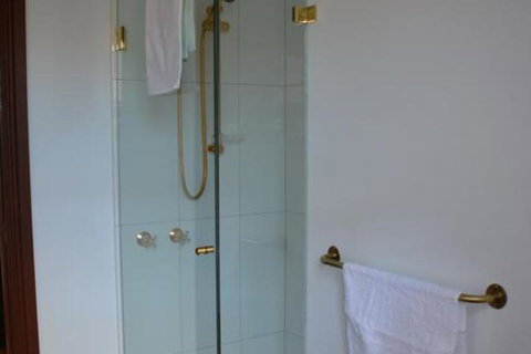 Portarlington Vicarage - Mackay Tourism 1