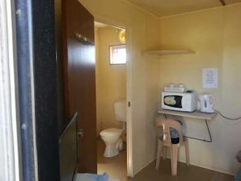 A1 Cabins Ceduna - Mackay Tourism 2
