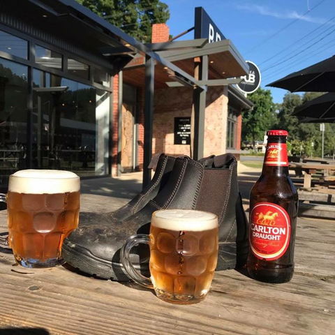Punka Pub Accommodation - Mackay Tourism 2