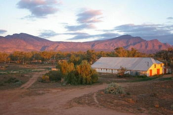 Edeowie Station - Mackay Tourism 6