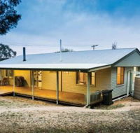Lavender Vale Cottages - Mackay Tourism
