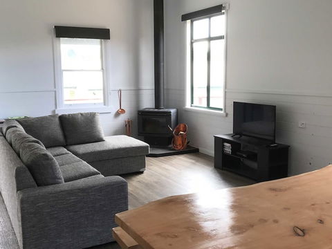 Derby Digs Cottage - Mackay Tourism 4