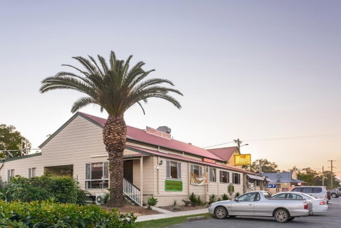 D'Aguilar Hotel Motel - Mackay Tourism 1