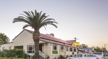 D'Aguilar Hotel Motel - Mackay Tourism 0