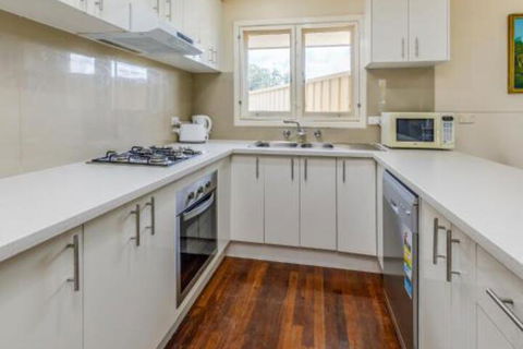 Beautiful Deluxe Family Friendly Holiday House - Mackay Tourism 5
