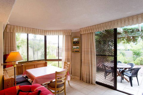 Beach Haven Studio - Mackay Tourism 5