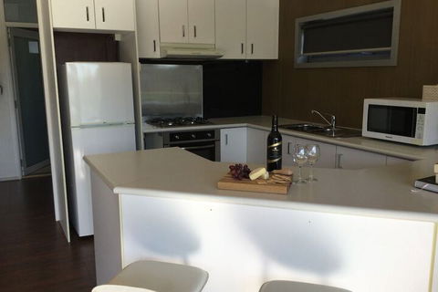Urban Edge Apartments Bendigo - Mackay Tourism 4