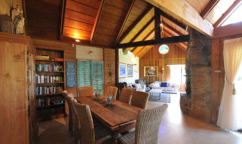 Beach House Dunsborough - Mackay Tourism 3