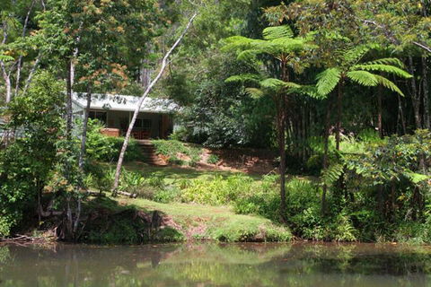 The Pond Cottage - Mackay Tourism 4