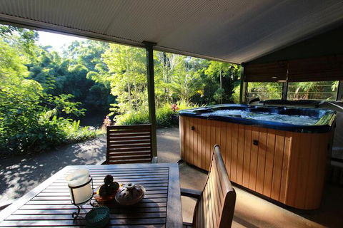 The Pond Cottage - Mackay Tourism 2