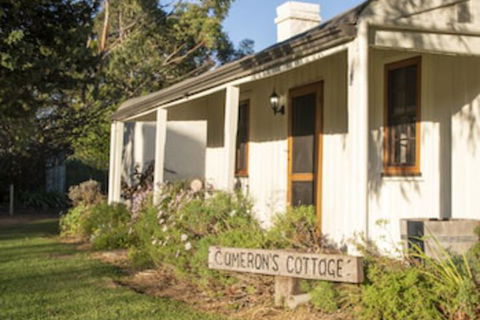 Camerons Cottage - Mackay Tourism 0