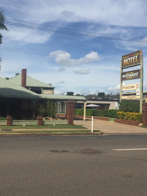 Pioneer Lodge Motel - Mackay Tourism 0