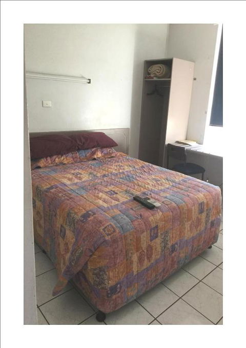 Barkly Hotel - Mackay Tourism 1