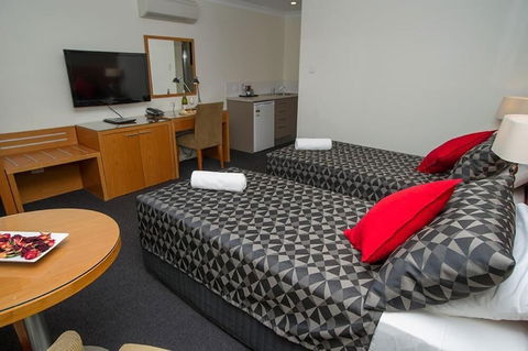 The Grapevine Motel - Mackay Tourism 4