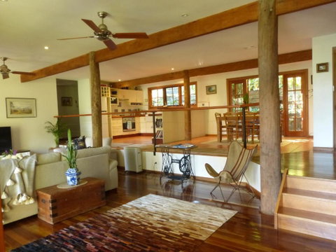 Magnolia Cottage - Mackay Tourism 4