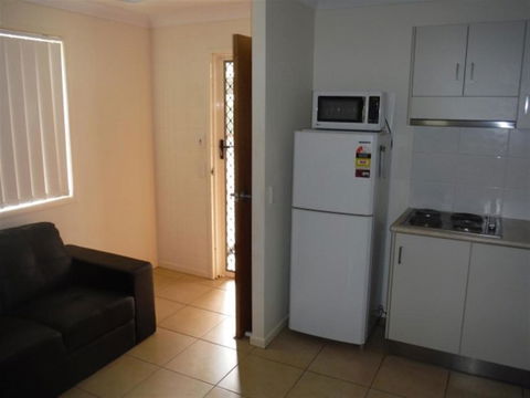 Units 37 On St. Francis Drive - Mackay Tourism 5