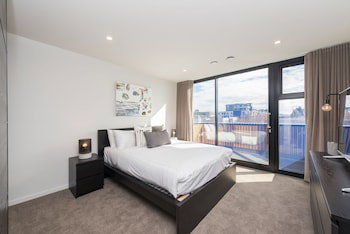 Accommodate Canberra - Waygoose St - Mackay Tourism 3