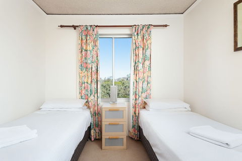 Absolute Water Front Coogee H331 - Mackay Tourism 0