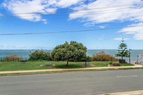 Amazing Ocean Views - Mackay Tourism 7