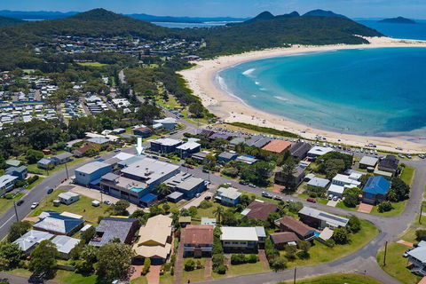 Blue View At Fingal Bay - Mackay Tourism 5