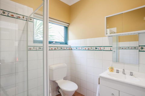 Anglesea River Apartments 2 Bed Unit 2 / 4 - Mackay Tourism 4