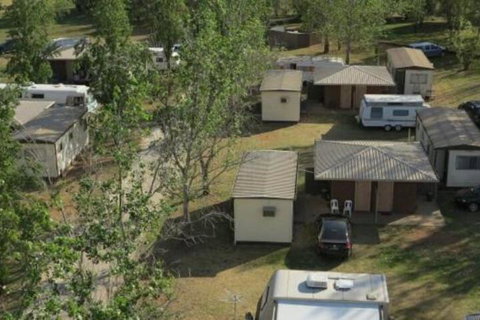 Hilltop Resort - Mackay Tourism 6