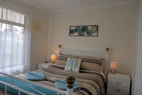 Emu Bay Holiday Homes - Mackay Tourism 2