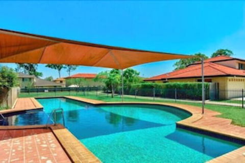 Grange Villas - Mackay Tourism 1