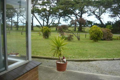 Yanakie Holiday House - Mackay Tourism 0