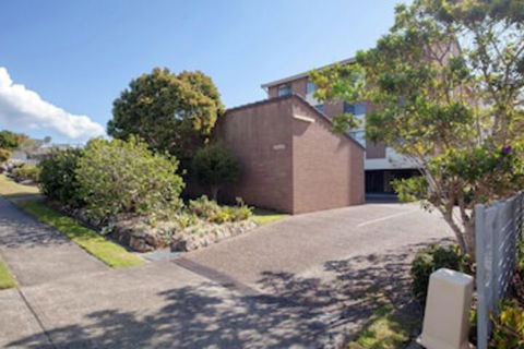Kamilaroi 6 / 58 60 Magnus Street - Mackay Tourism 0
