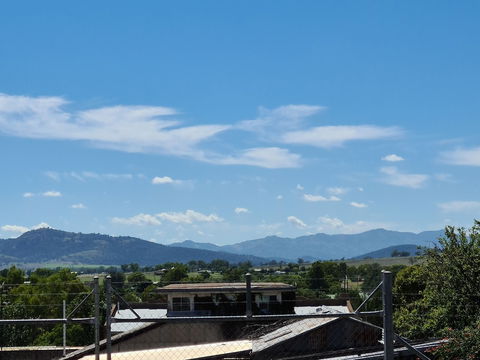 Henry's Quirindi - Mackay Tourism 4