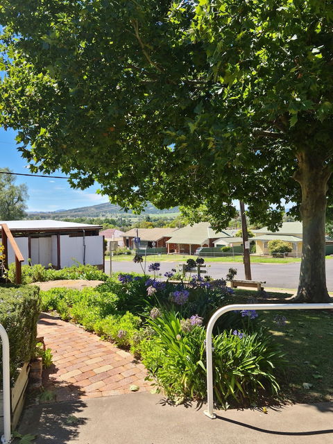 Henry's Quirindi - Mackay Tourism 3