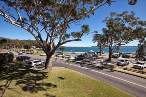 Columbia Unit 3 12 Columbia Close - Mackay Tourism 1