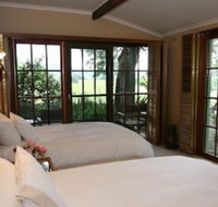 Riverhouse at Howqua Dale - Mackay Tourism