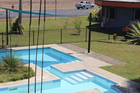 August Moon Caravan Park - Mackay Tourism 2