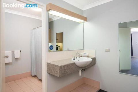 MIDAS MOTEL KALGOORLIE - Mackay Tourism 7