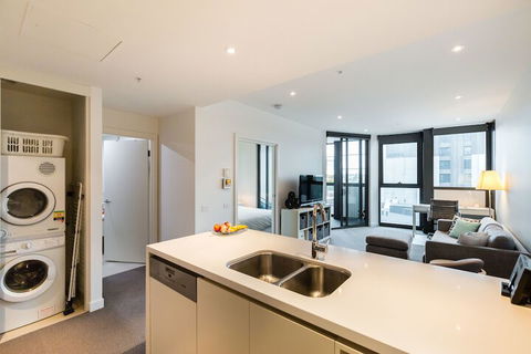 MILA, 1BDR Cremorne Apartment - Mackay Tourism 3