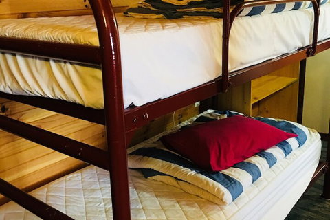 Anglers Reach Lakeside Village - Mackay Tourism 4