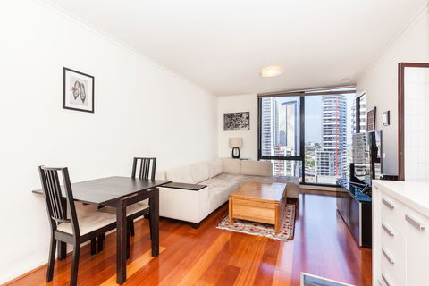 PIPER, 1BDR Southbank Apartment - Mackay Tourism 2