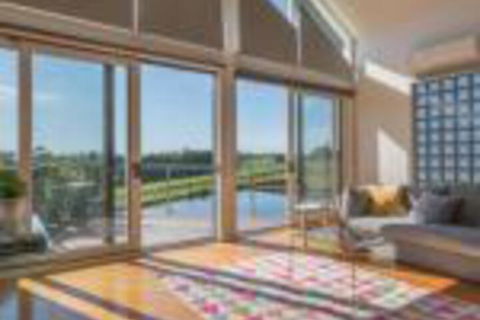 Seville Estate - Mackay Tourism 0