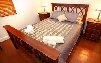 Magnolia Cottage Mildura - Mackay Tourism 2