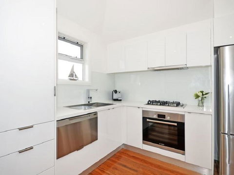 Villa By The Sea - Mackay Tourism 4