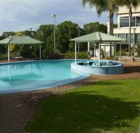 Lakeview Villa's - Mackay Tourism